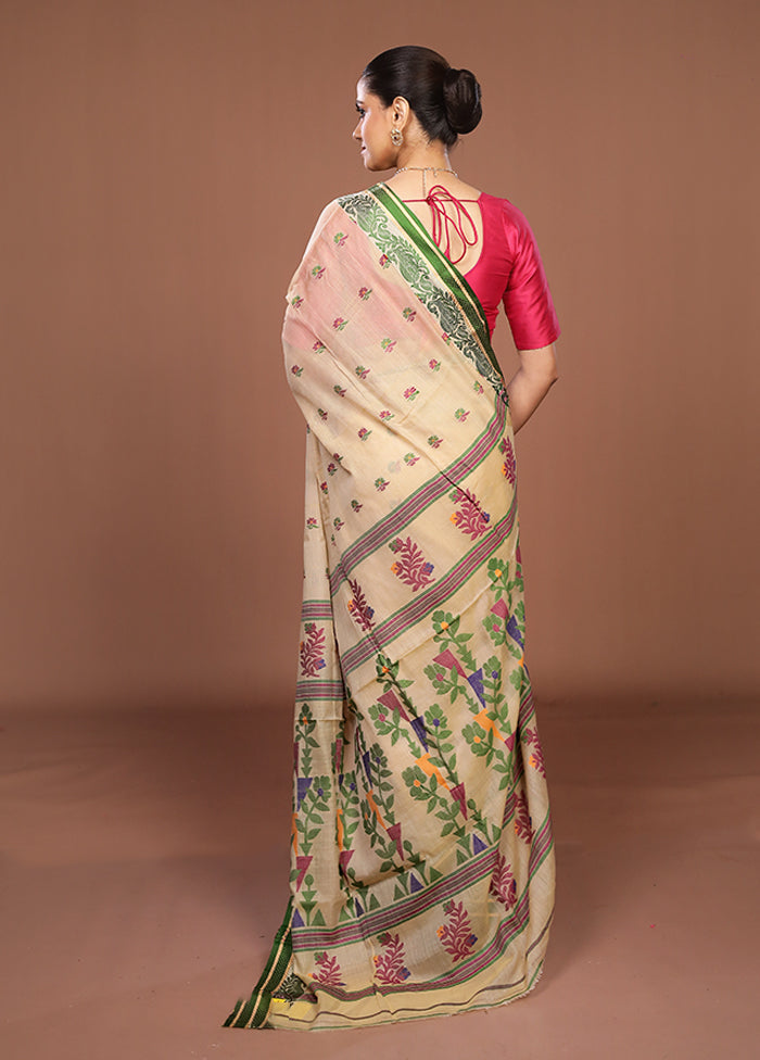 Cream Matka Silk Saree With Blouse Piece
