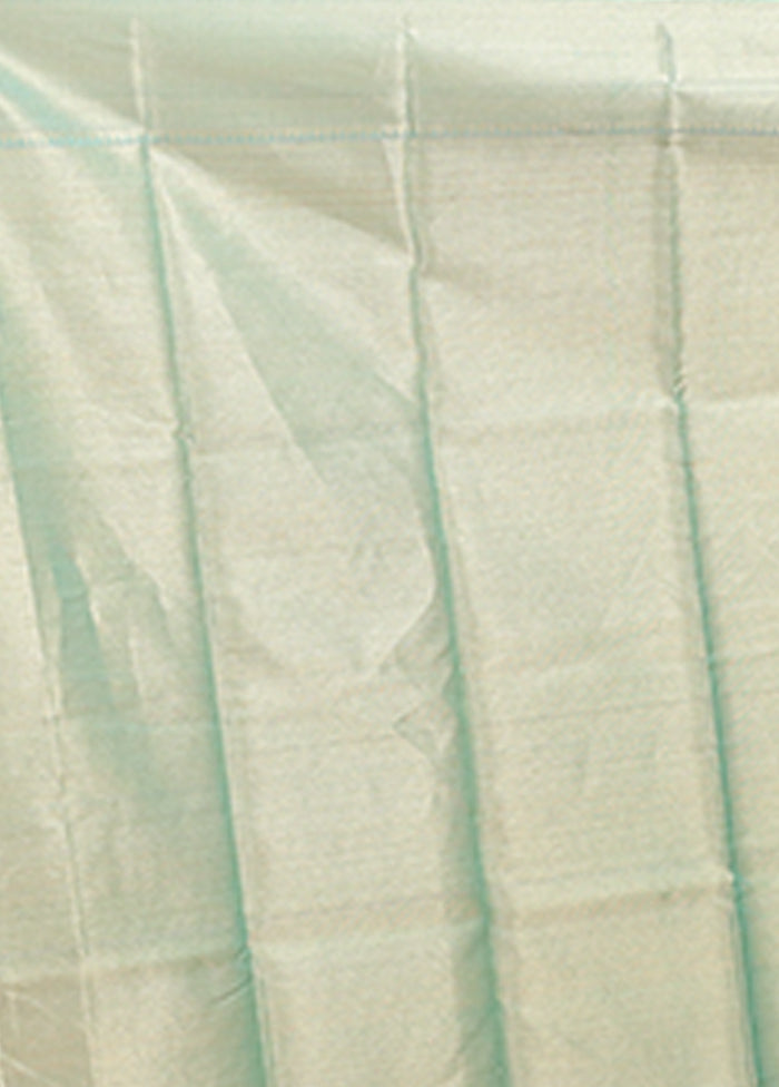 Green Cotton Saree With Blouse Piece