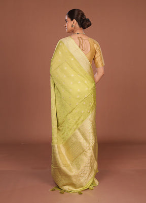 Green Dupion Silk Saree With Blouse Piece