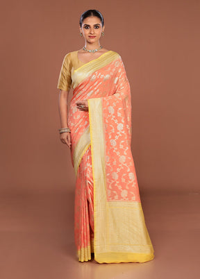 Pink Handloom Pure Georgette Saree With Blouse Piece