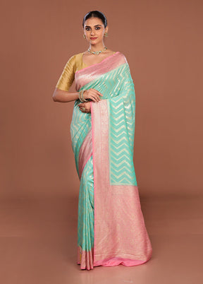 Green Handloom Pure Georgette Saree With Blouse Piece