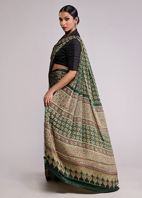 Green Printed Silk Saree Without Blouse Piece