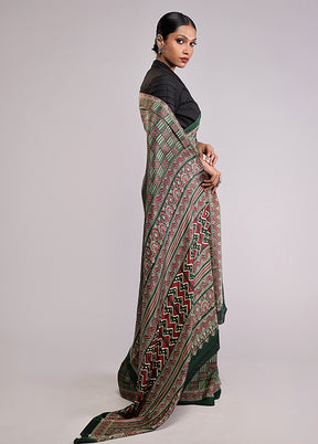 Green Printed Silk Saree Without Blouse Piece