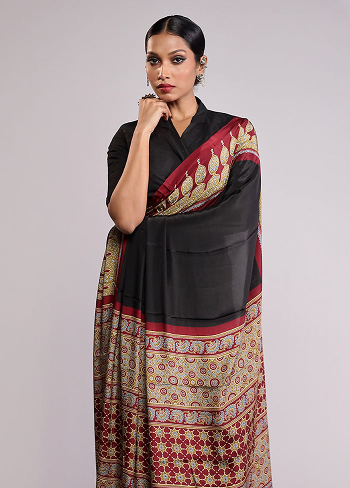 Black Printed Silk Saree Without Blouse Piece