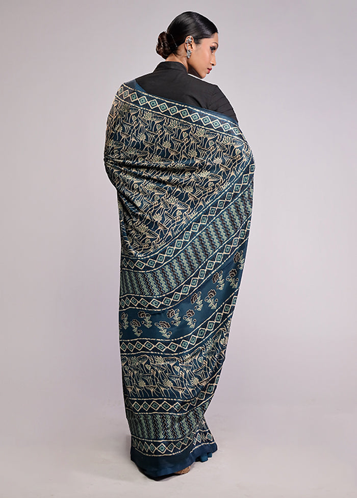 Blue Printed Silk Saree Without Blouse Piece