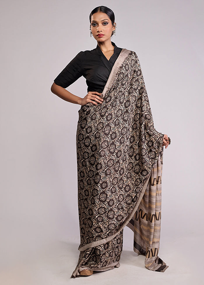 Grey Printed Silk Saree Without Blouse Piece