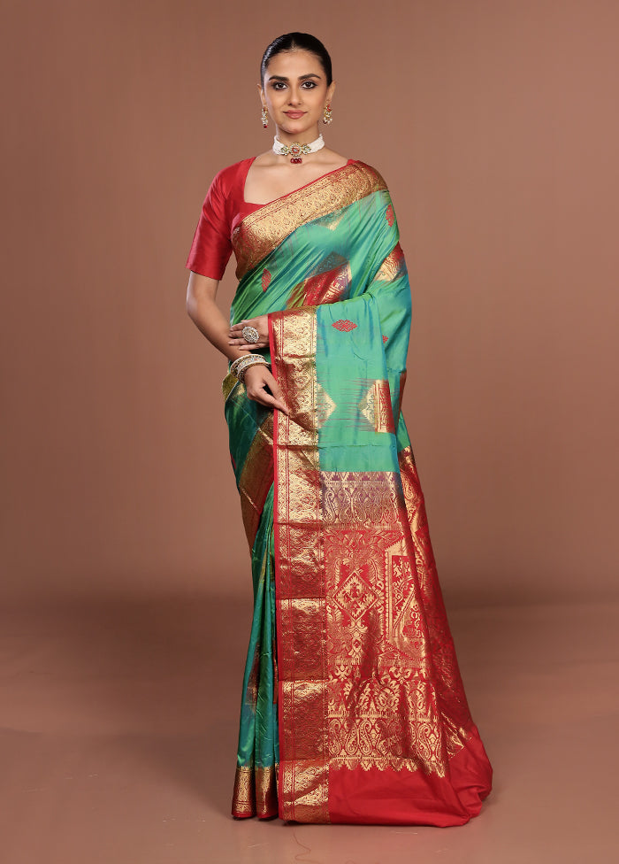 Blue Handloom Kanjivaram Pure Silk Saree With Blouse Piece