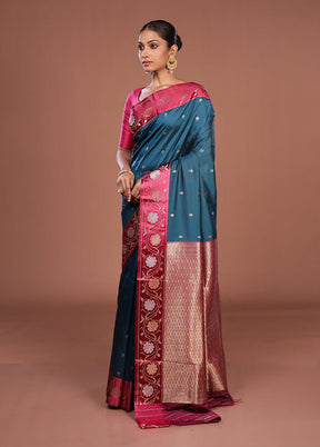 Green Dupion Silk Saree With Blouse Piece