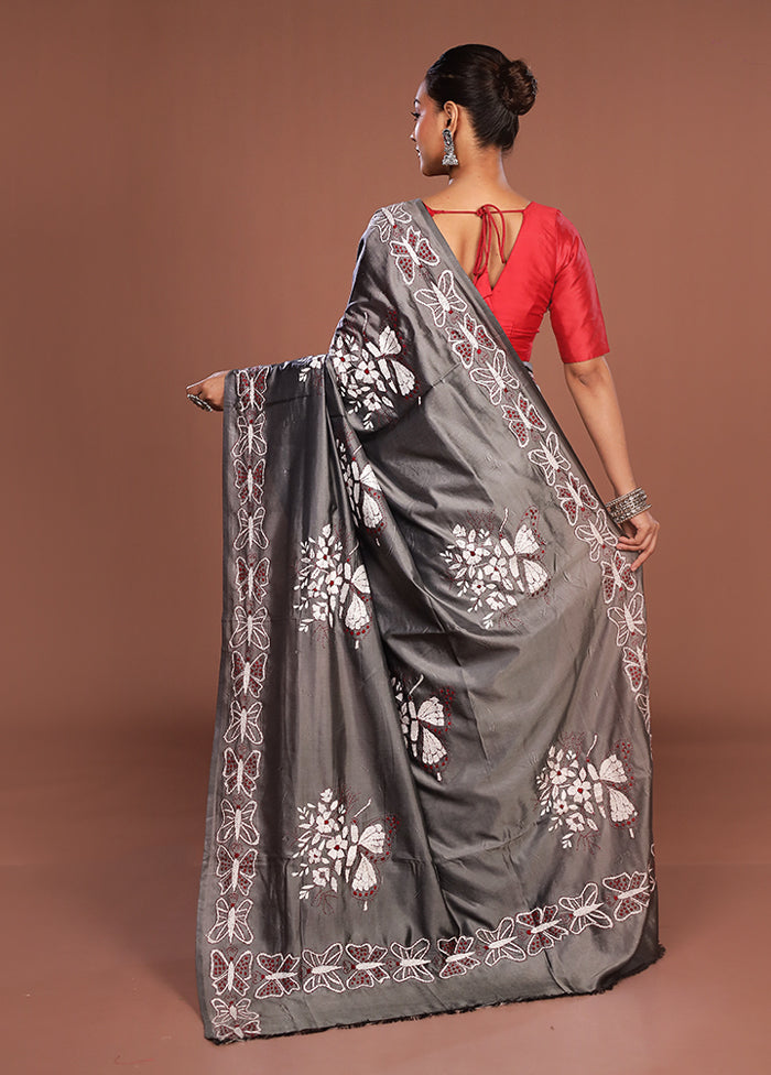 Grey Kantha Stitch Silk Saree With Blouse Piece