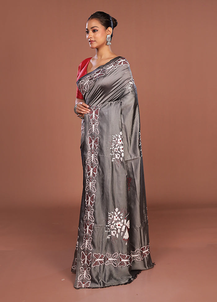Grey Kantha Stitch Silk Saree With Blouse Piece