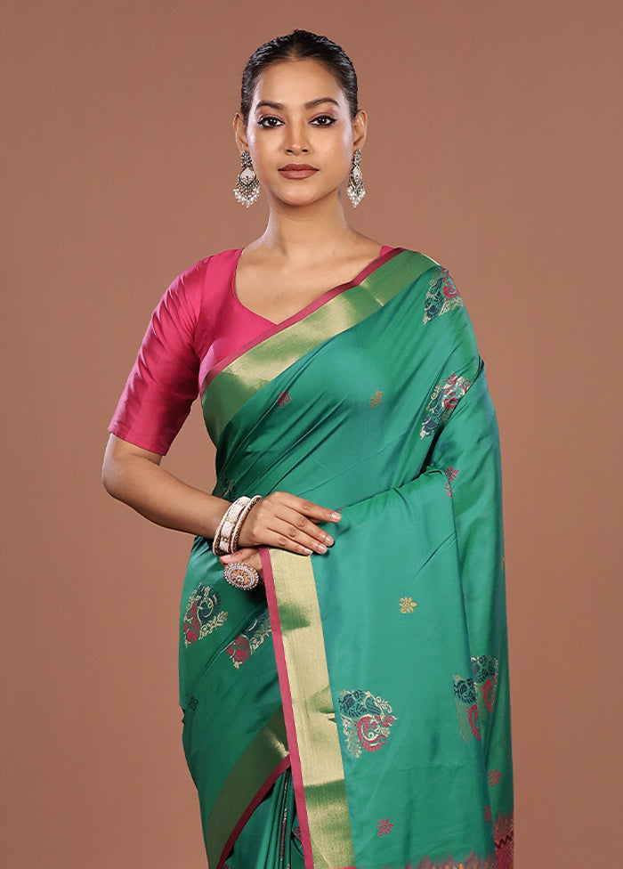 Green Dupion Silk Saree With Blouse Piece