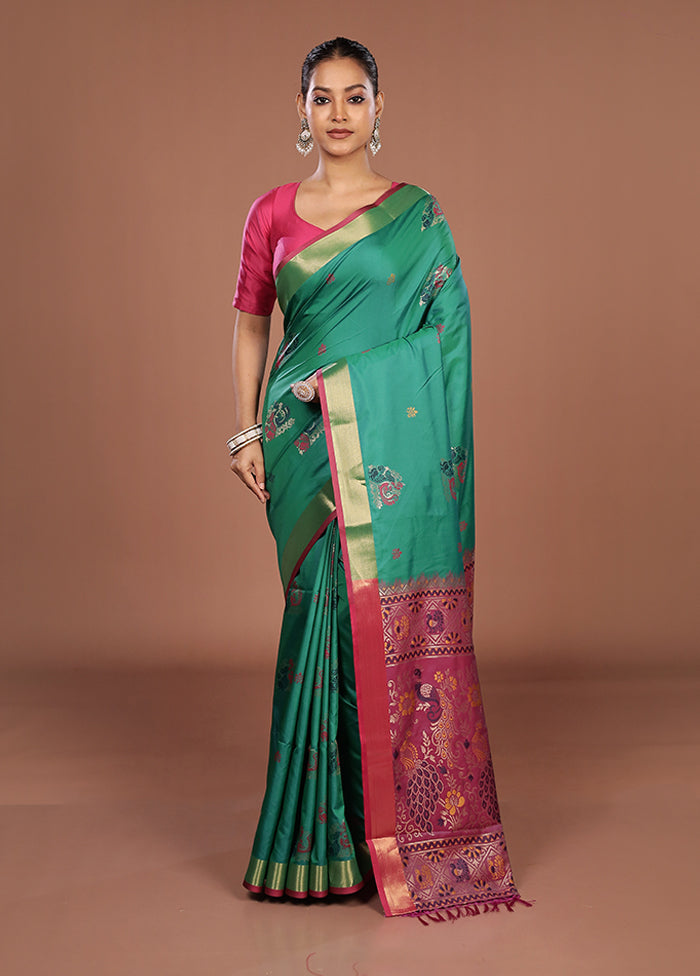 Green Dupion Silk Saree With Blouse Piece