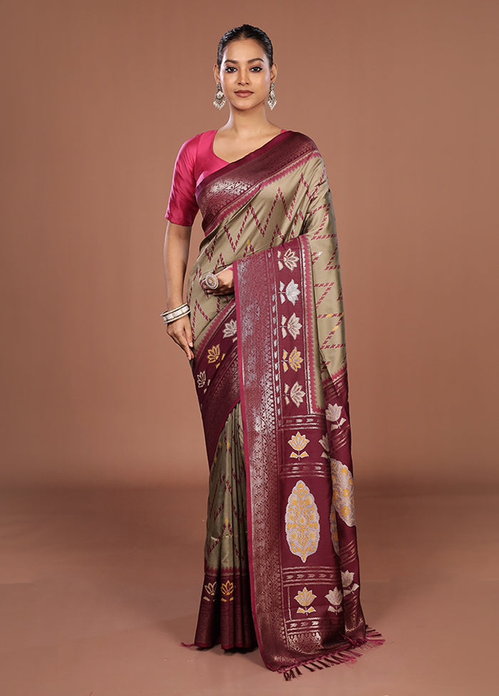 Cream Dupion Silk Saree With Blouse Piece