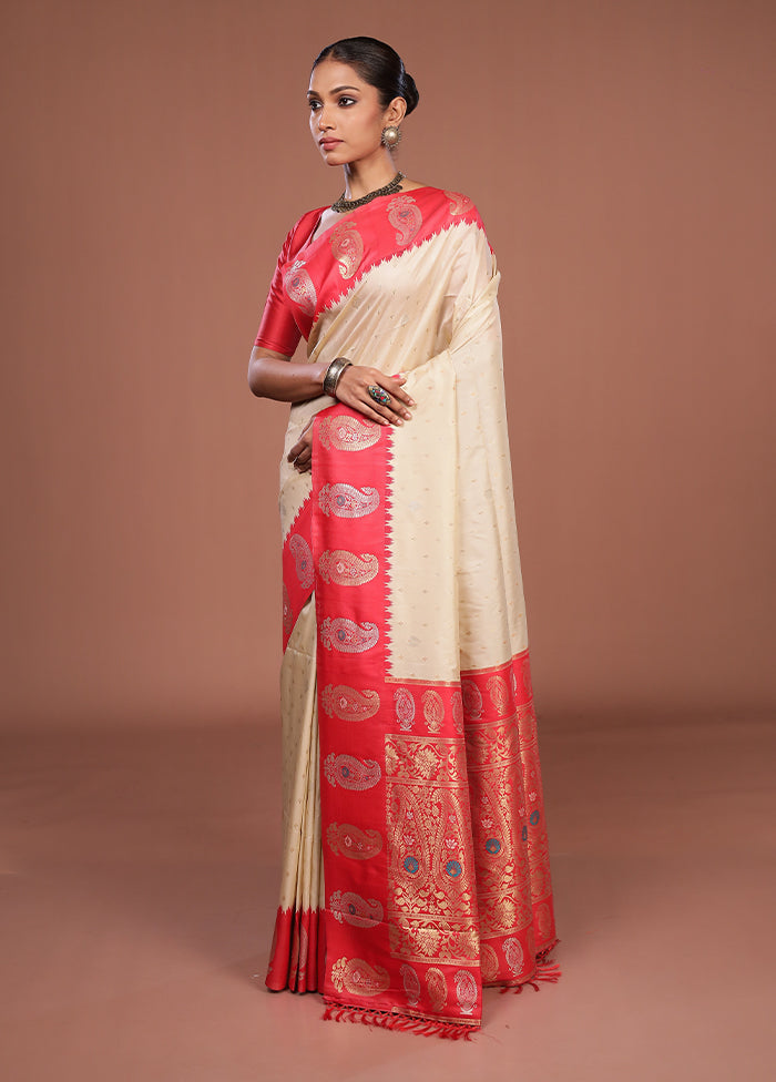 Cream Dupion Silk Saree With Blouse Piece