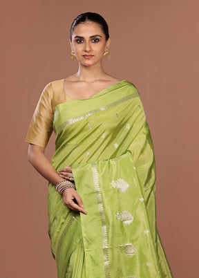 Green Kora Silk Saree With Blouse Piece