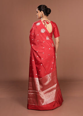 Red Kora Silk Saree With Blouse Piece