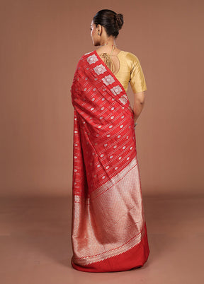 Red Georgette Saree With Blouse Piece