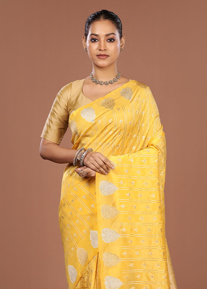 Yellow Georgette Saree With Blouse Piece