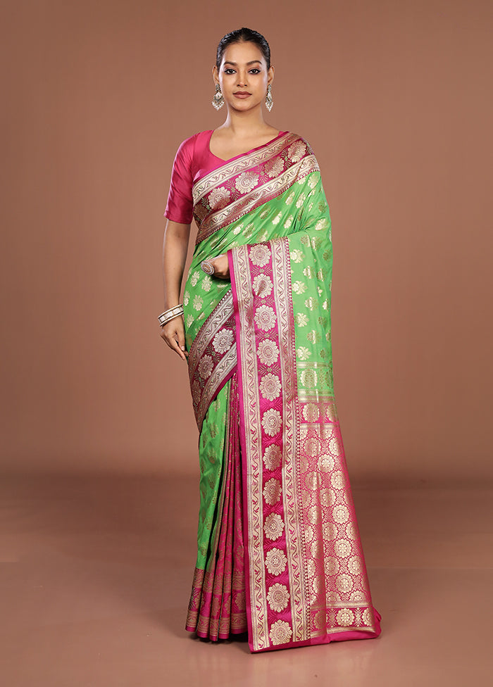 Green Uppada Silk Saree With Blouse Piece