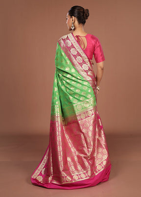 Green Uppada Silk Saree With Blouse Piece