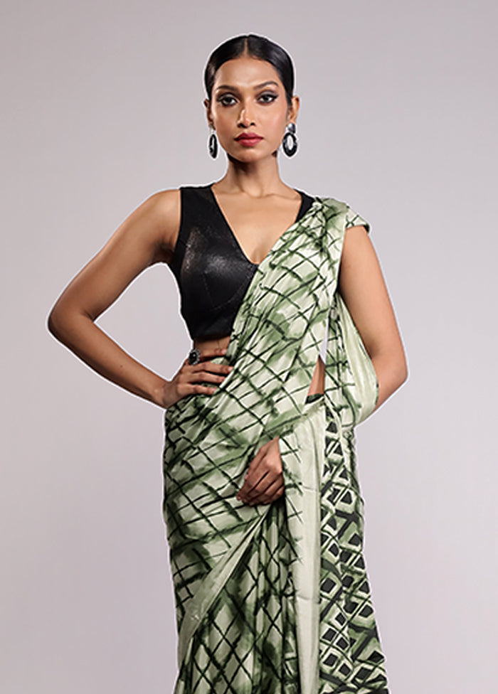 Green Printed Silk Saree Without Blouse Piece