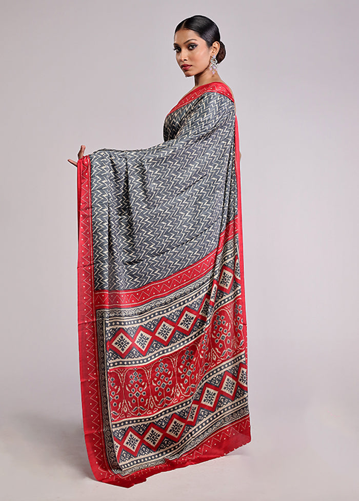 Grey Printed Silk Saree Without Blouse Piece