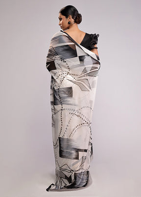 White Chiffon Silk Saree With Blouse Piece