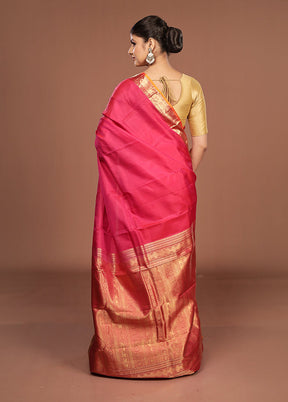Red Handloom Kanjivaram Pure Silk Saree With Blouse Piece