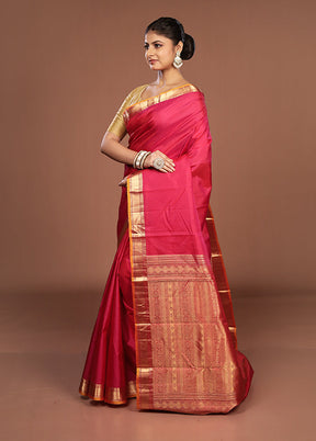 Red Handloom Kanjivaram Pure Silk Saree With Blouse Piece