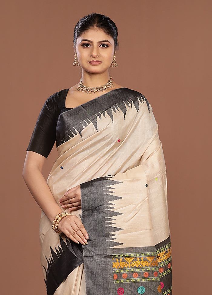 Cream Handloom Tussar Pure Silk Saree With Blouse Piece