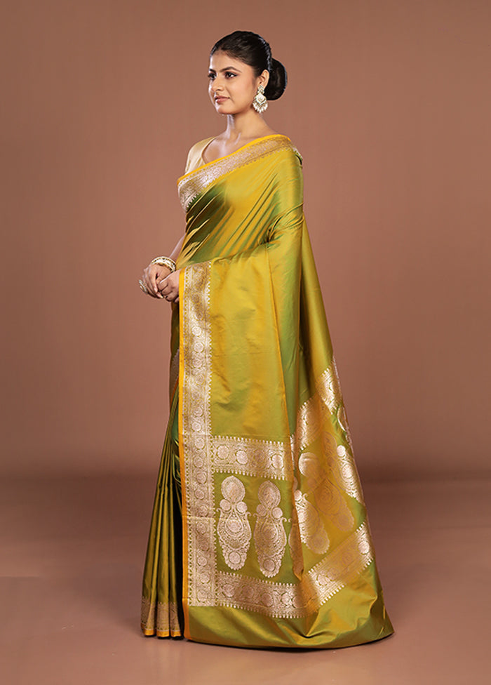 Green Katan Silk Saree With Blouse Piece