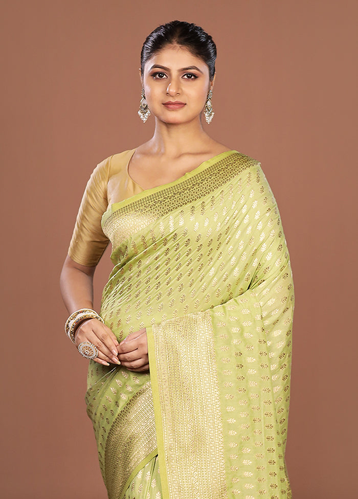Green Georgette Saree With Blouse Piece