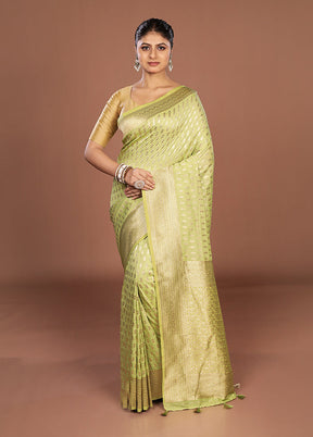 Green Georgette Saree With Blouse Piece