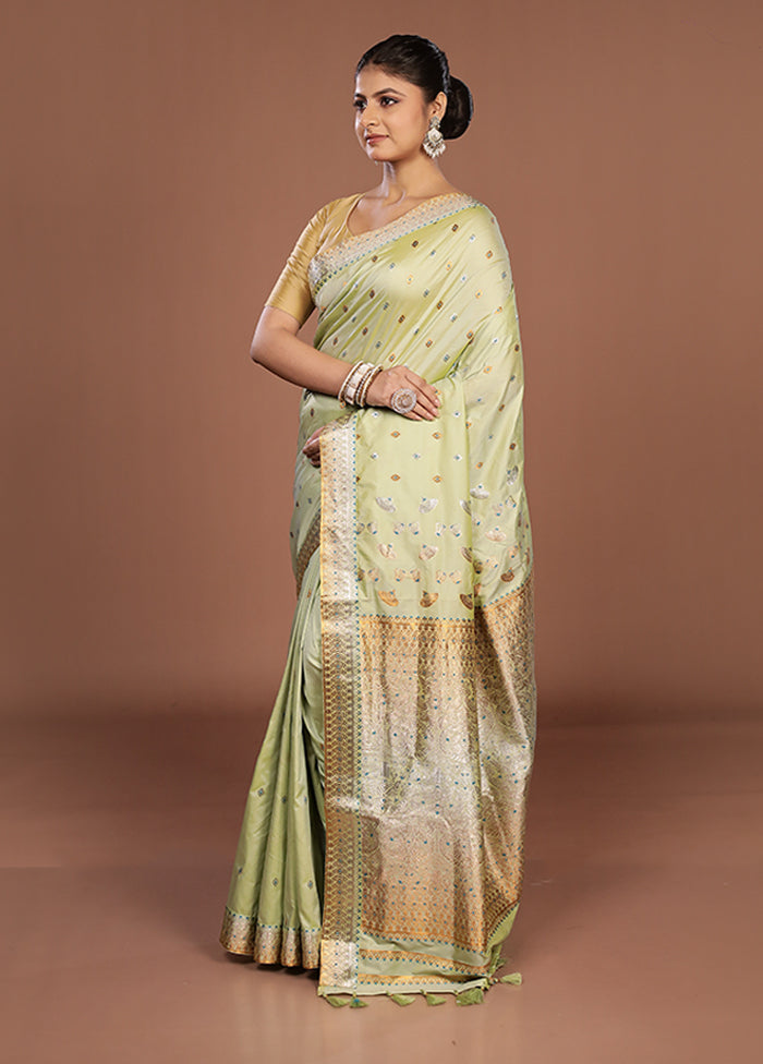 Green Assam Silk Saree With Blouse Piece