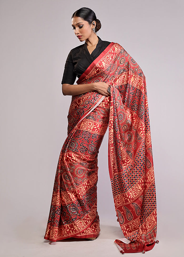 Maroon Printed Silk Saree Without Blouse Piece