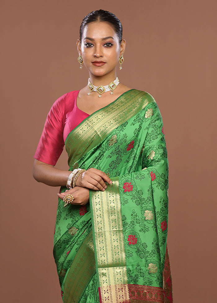 Green Kanjivaram Silk Saree With Blouse Piece