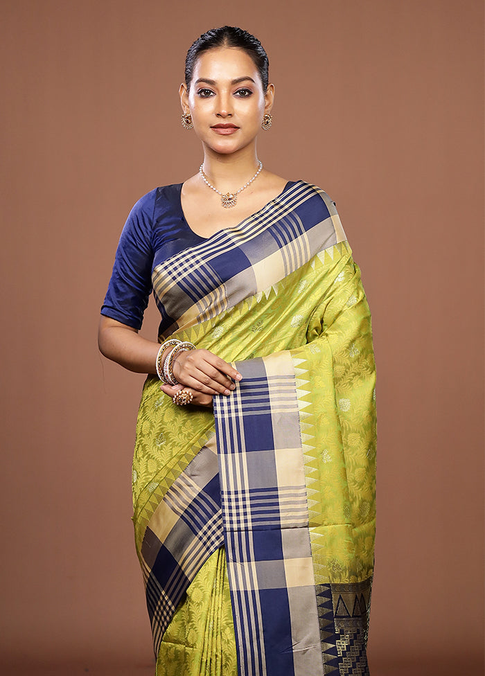 Green Kanjivaram Silk Saree With Blouse Piece