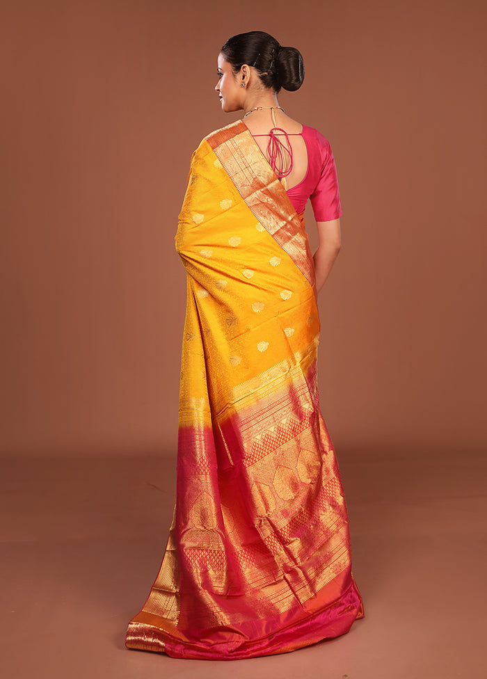 Yellow Handloom Kanchipuram Pure Silk Saree With Blouse Piece