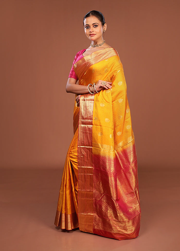 Yellow Handloom Kanchipuram Pure Silk Saree With Blouse Piece