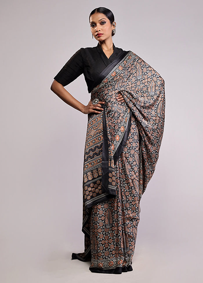Black Printed Silk Saree Without Blouse Piece
