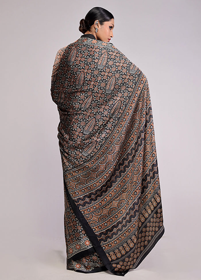 Black Printed Silk Saree Without Blouse Piece