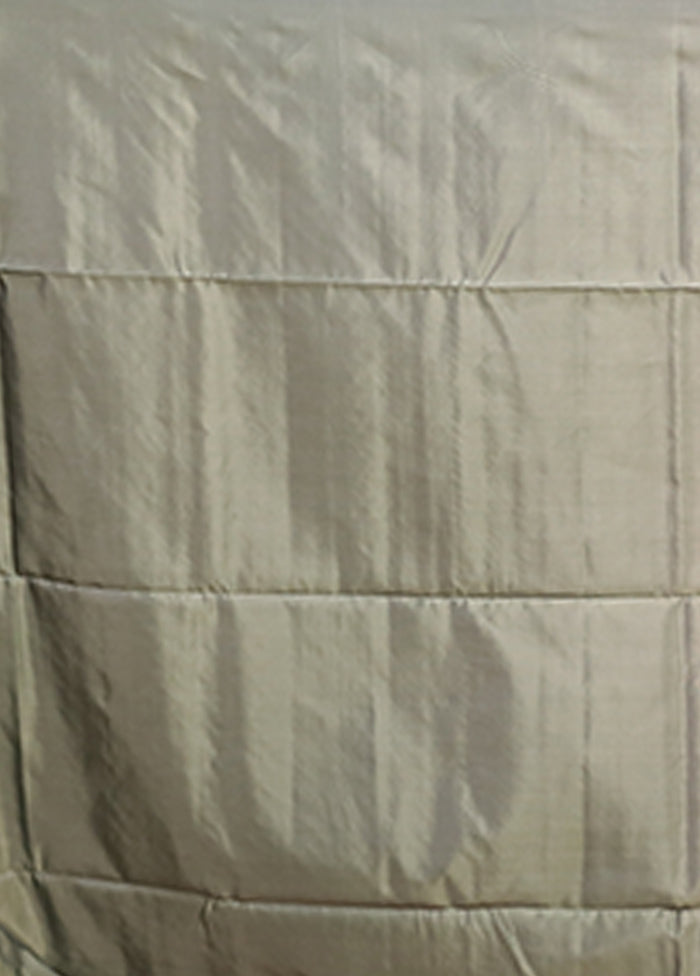 Green Handloom Kanchipuram Pure Silk Saree With Blouse Piece