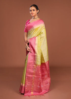 Green Handloom Kanchipuram Pure Silk Saree With Blouse Piece