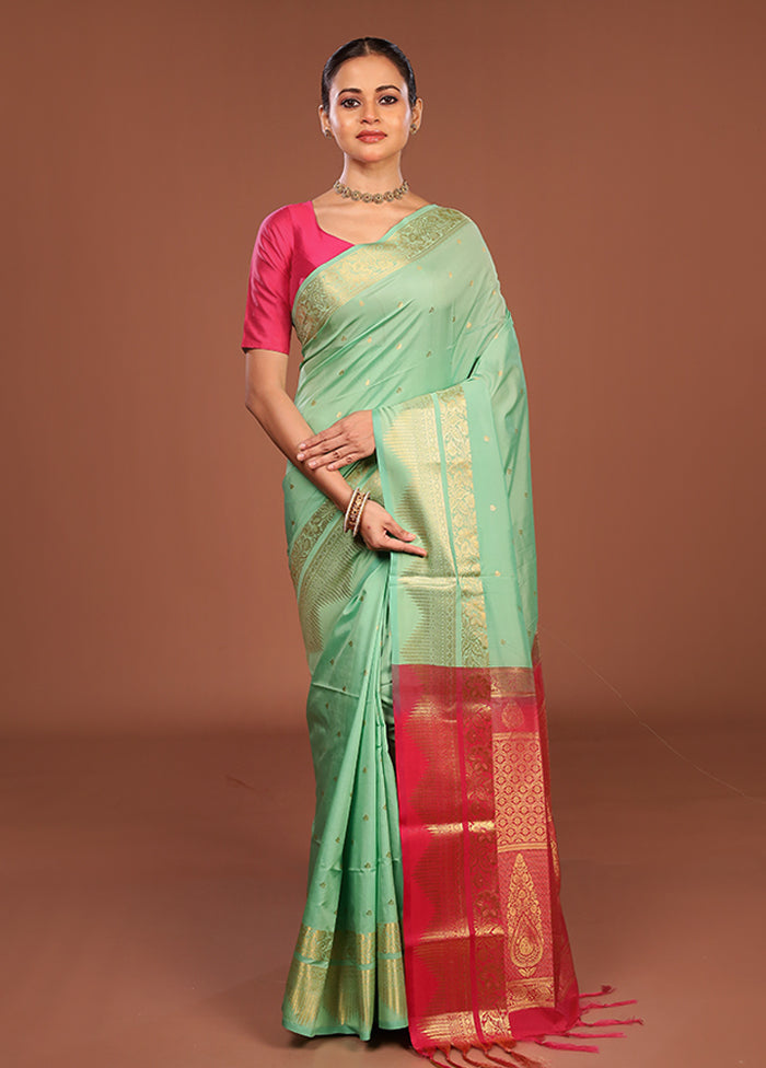 Green Kanjivaram Silk Saree With Blouse Piece