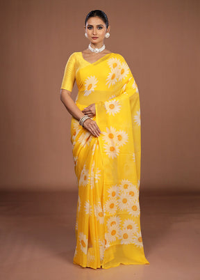 Yellow Handloom Chiffon Pure Silk Saree With Blouse Piece
