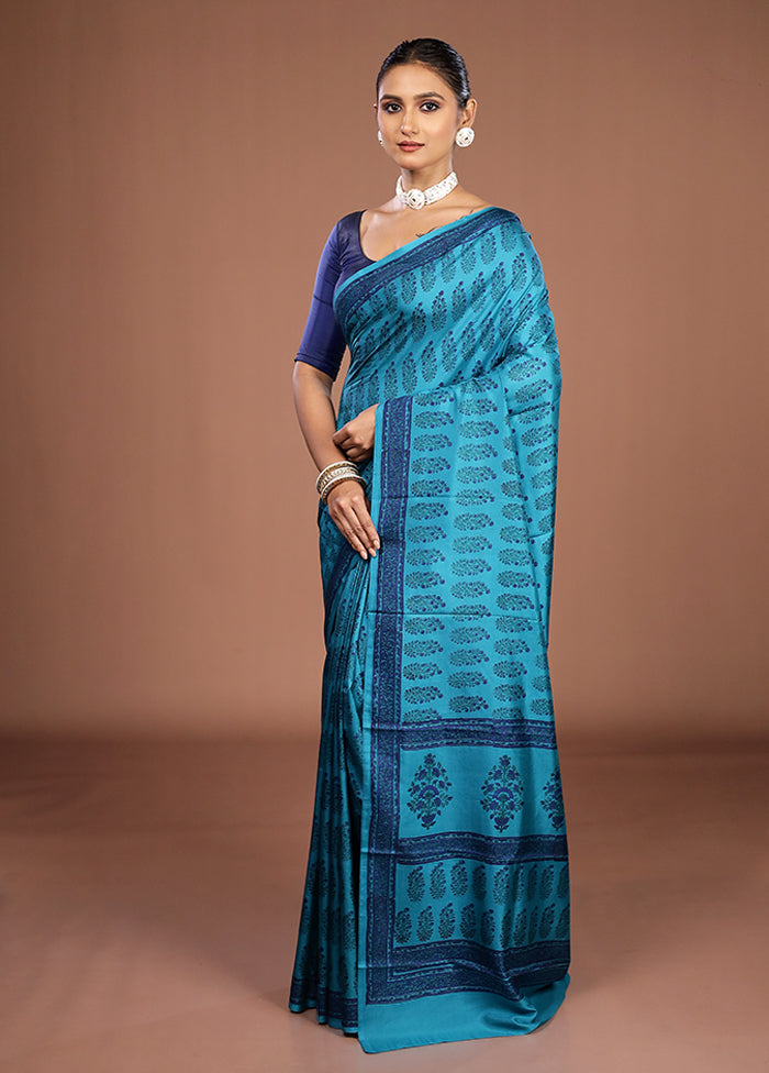 Blue Printed Pure Silk Saree Without Blouse Piece