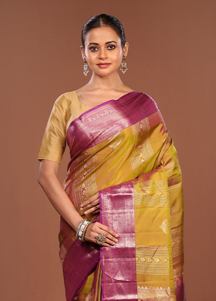 Green Handloom Kanchipuram Pure Silk Saree With Blouse Piece