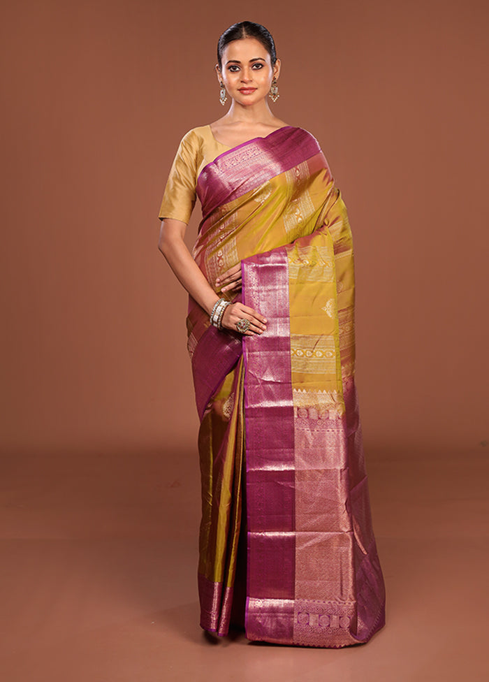 Green Handloom Kanchipuram Pure Silk Saree With Blouse Piece