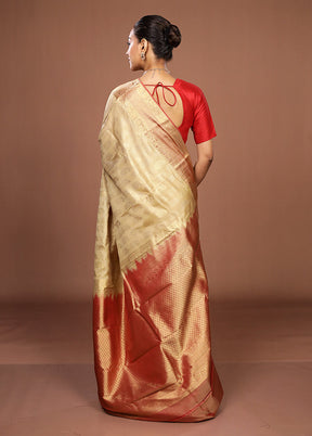 Cream Handloom Kanchipuram Pure Silk Saree With Blouse Piece