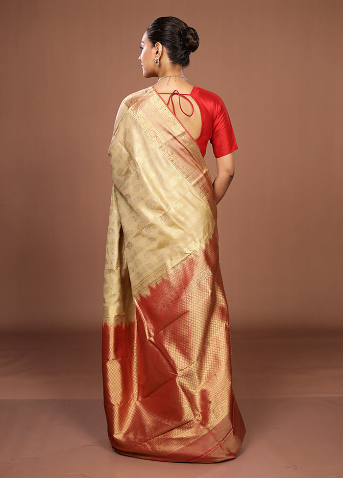 Cream Handloom Kanchipuram Pure Silk Saree With Blouse Piece